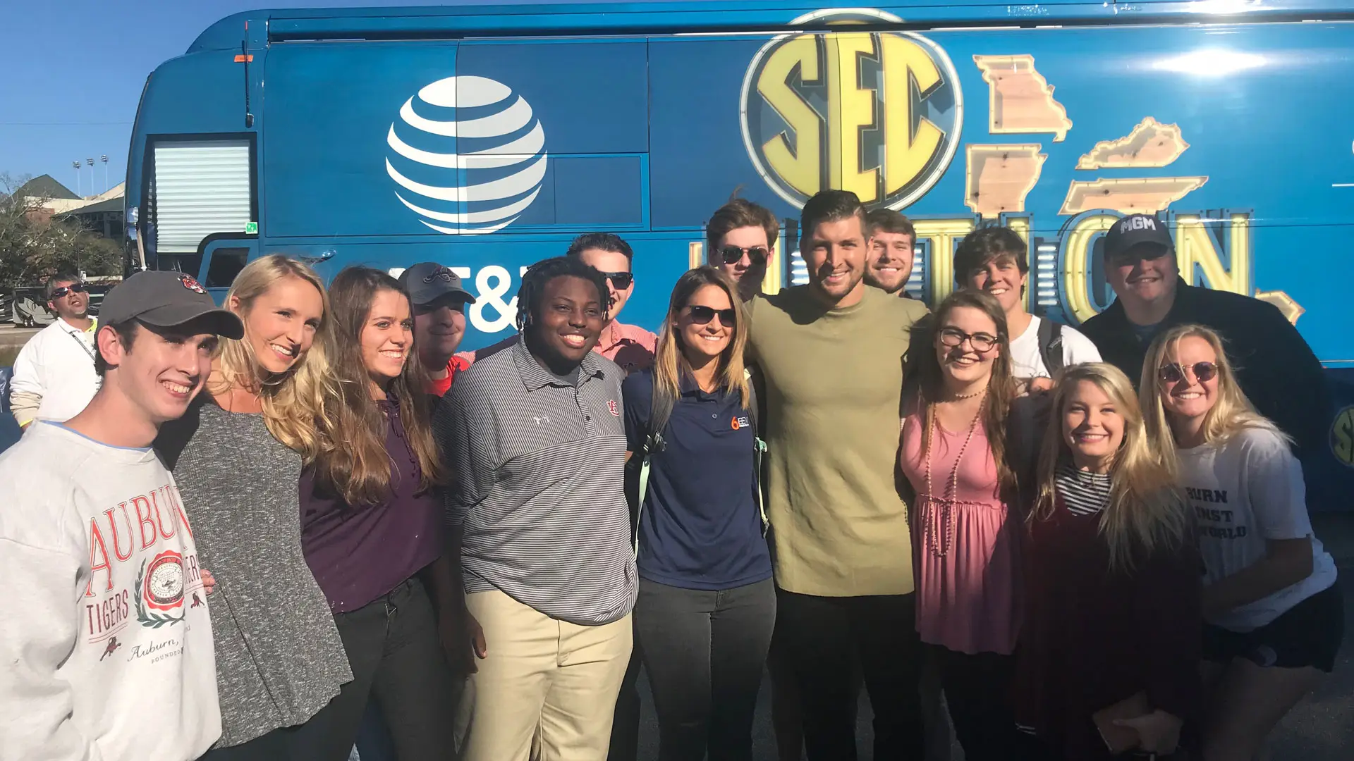 MELT helps prep Auburn University students for SEC Nation tour and UGA Bulldogs