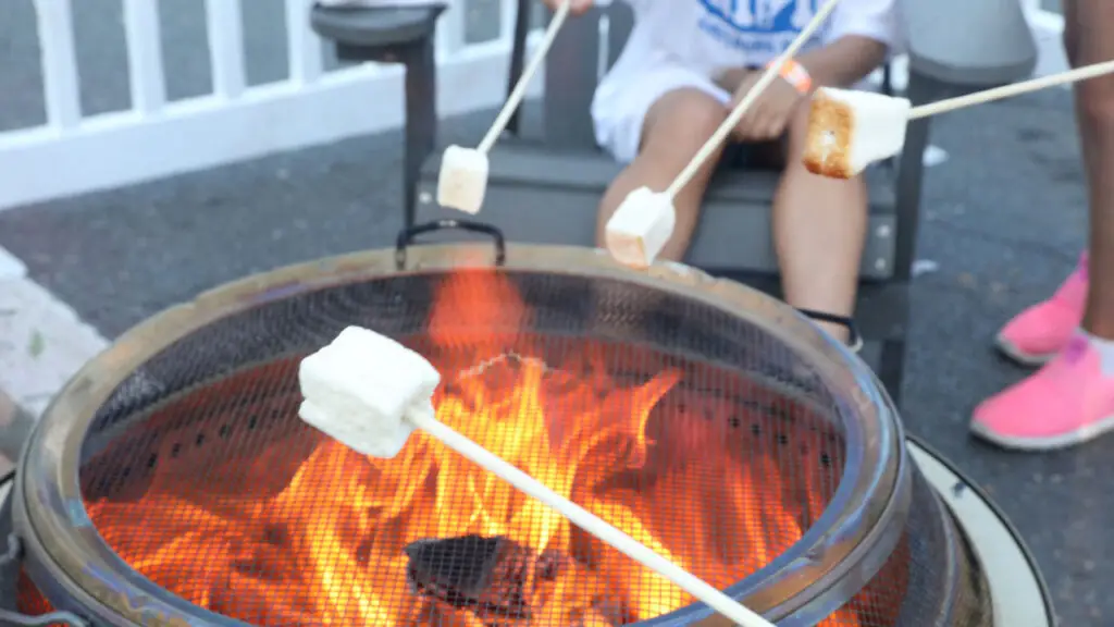 2024 Ghirardelli S’mores Tour